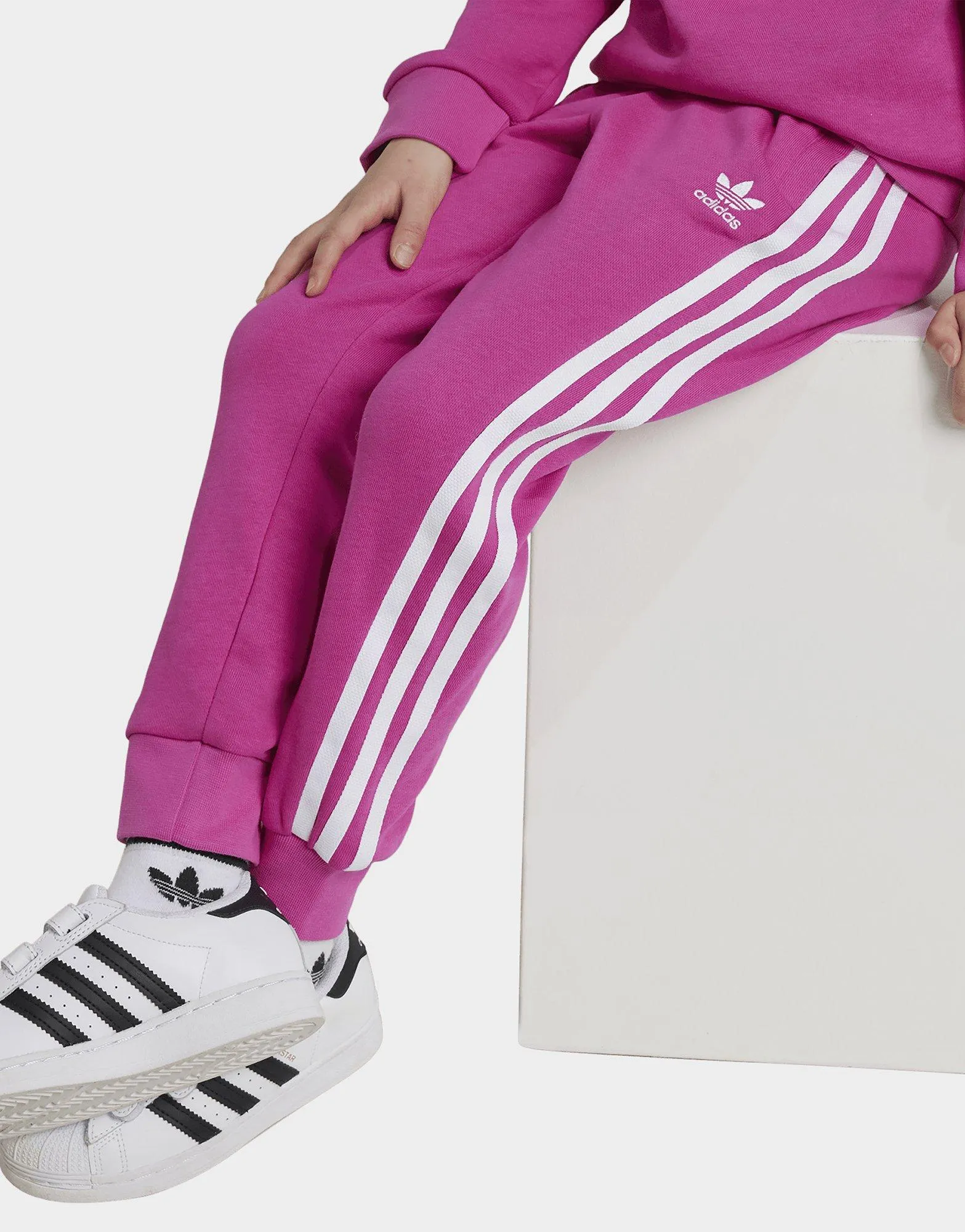 adidas Conjunto sudadera y pantalón Adicolor (Niños)