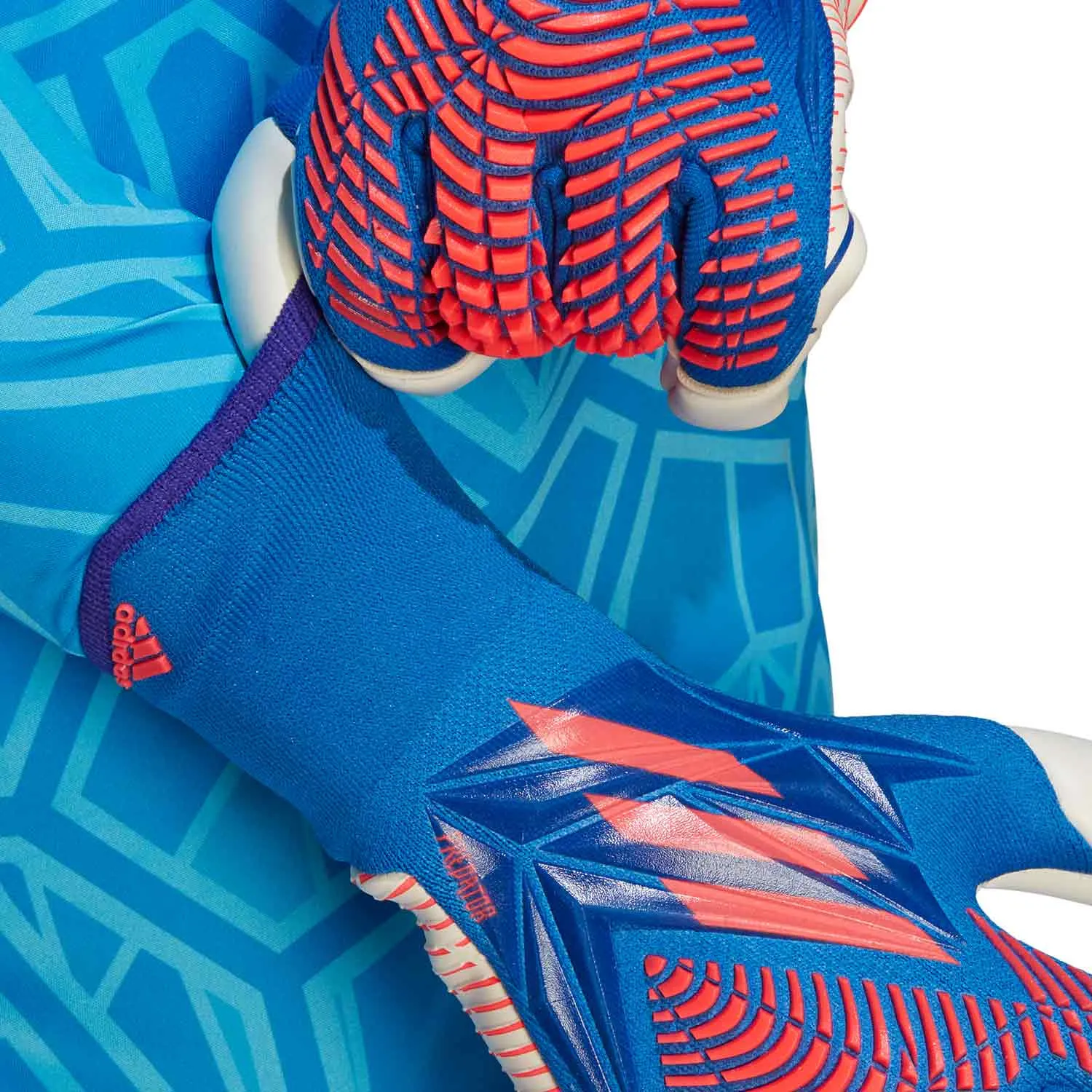 adidas Predator Pro Hybrid
