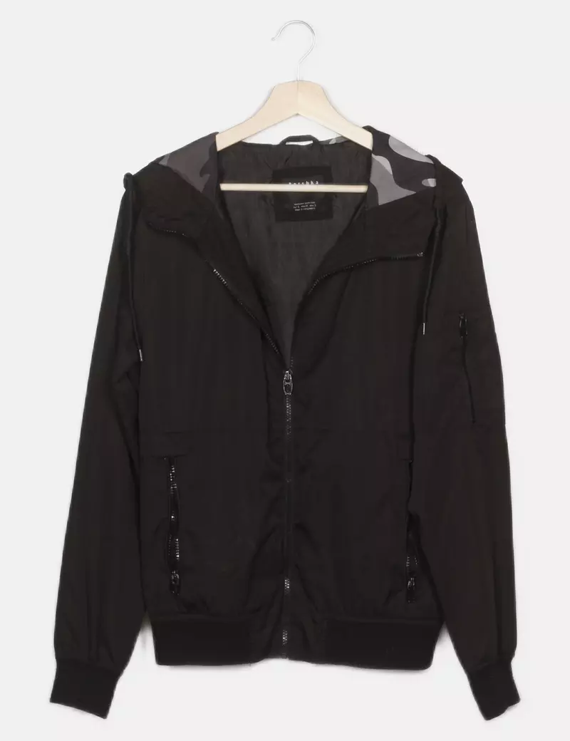 Bershka Chaqueta fina