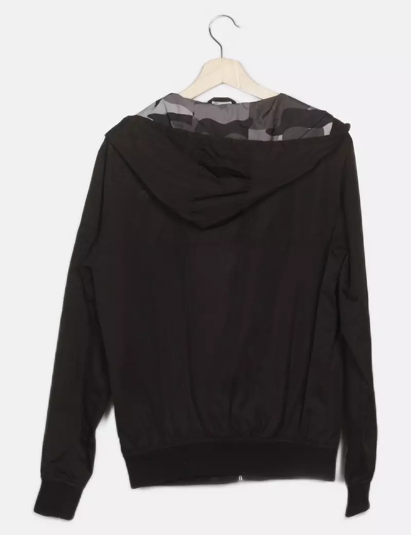 Bershka Chaqueta fina