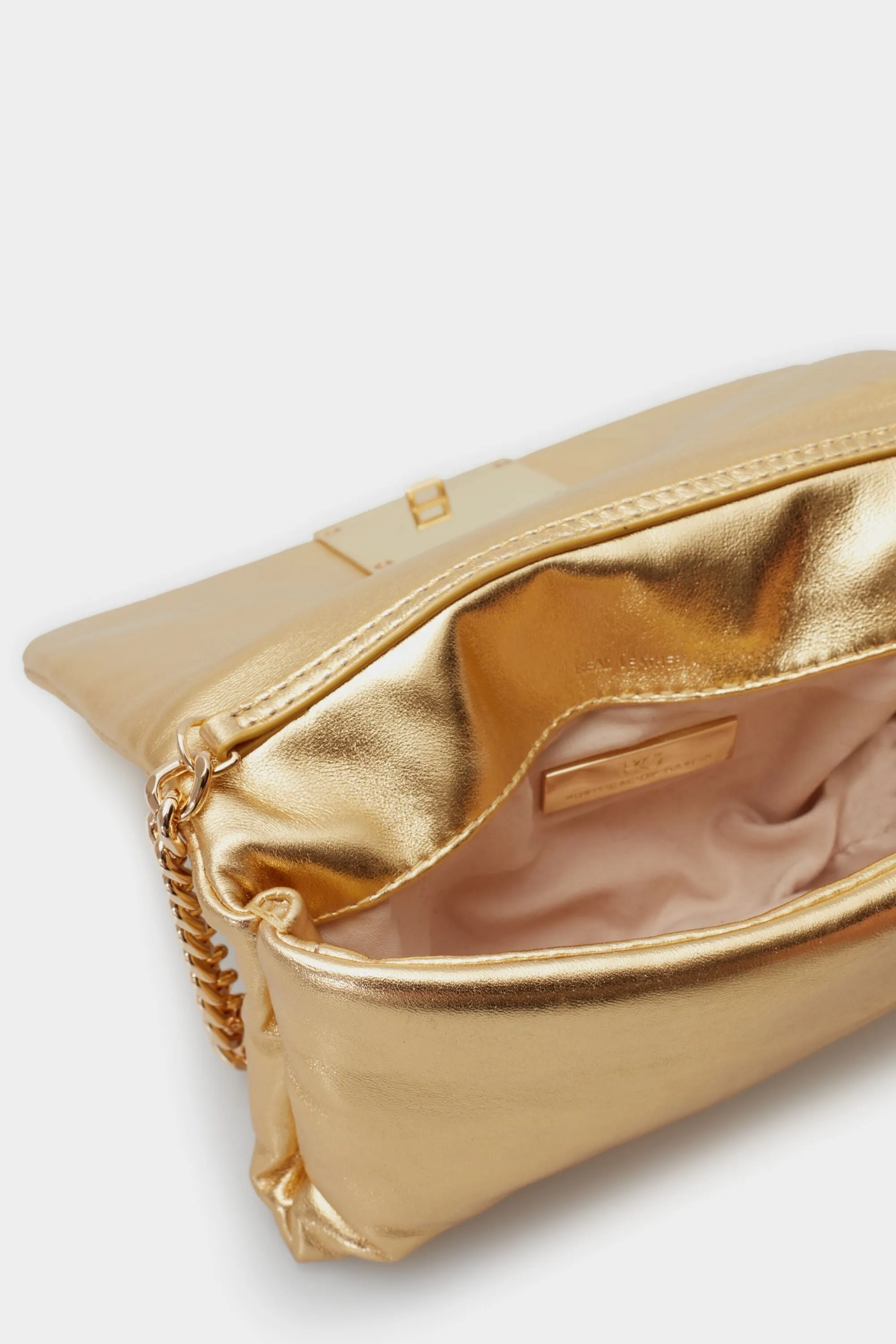 Bolso clutch Homenaje Acolchado