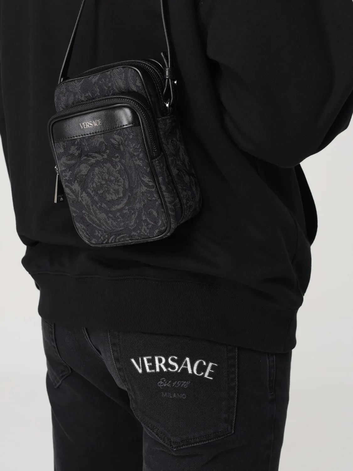 Bolsos hombre Versace