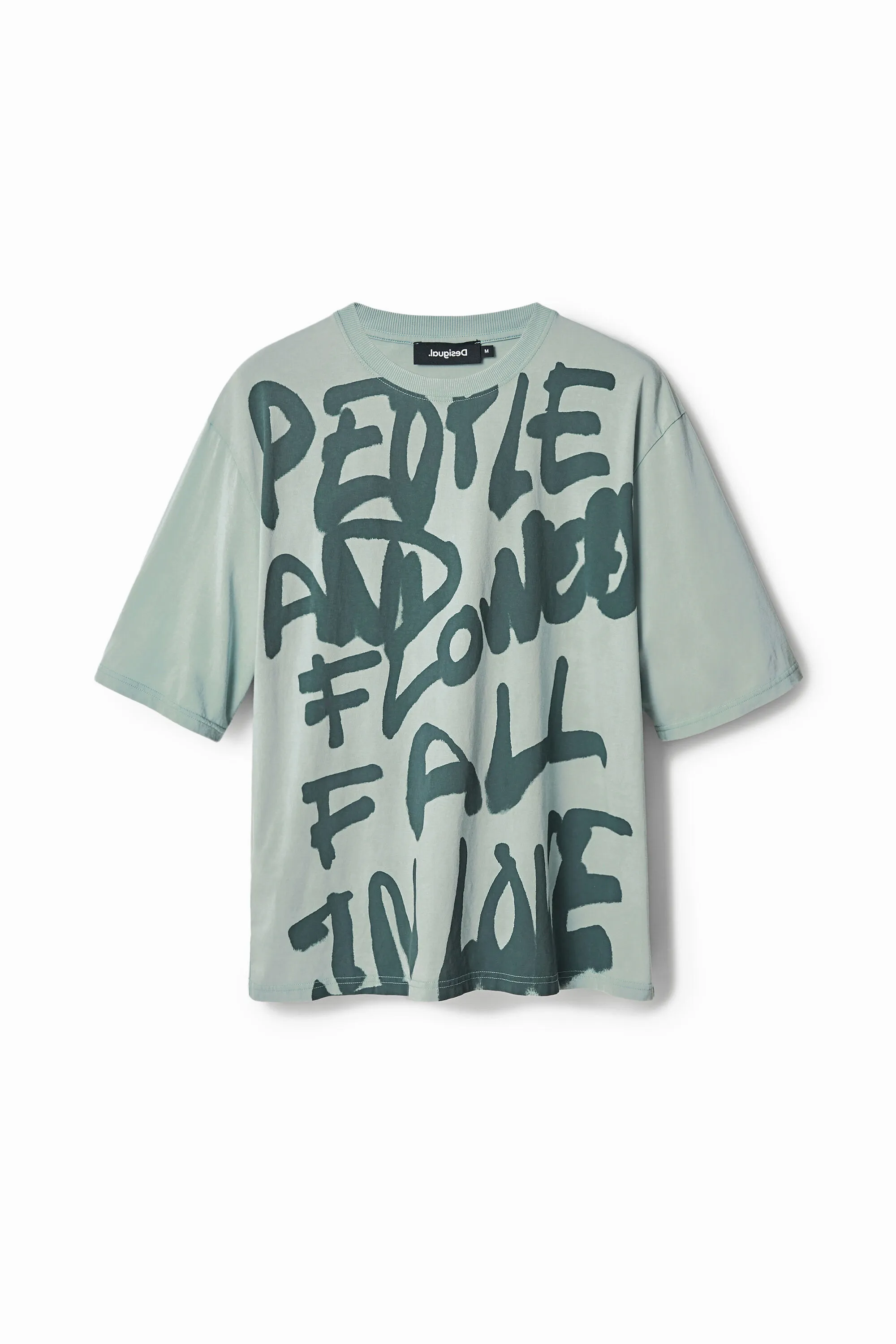 Camiseta oversize mensaje