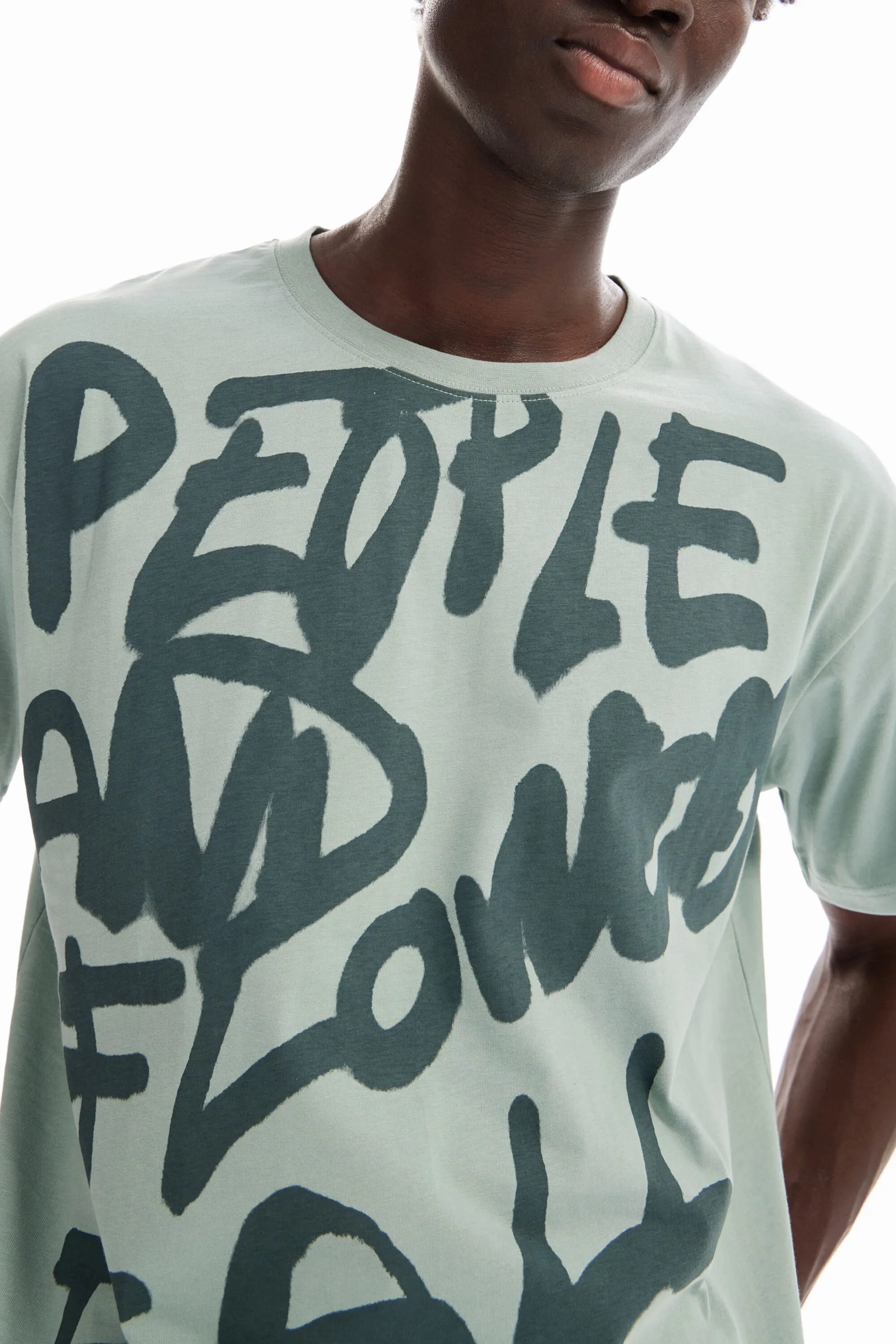 Camiseta oversize mensaje
