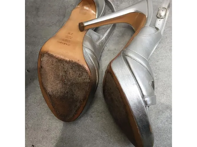 CASADEI Sandalias T.UE 37.5 cuero Plata 