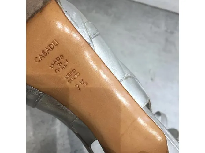 CASADEI Sandalias T.UE 37.5 cuero Plata 