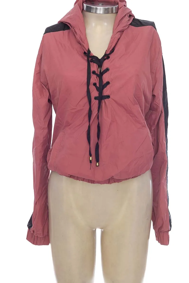 CHAQUETA / ABRIGO COLOR ROSADO  NUDO TEX