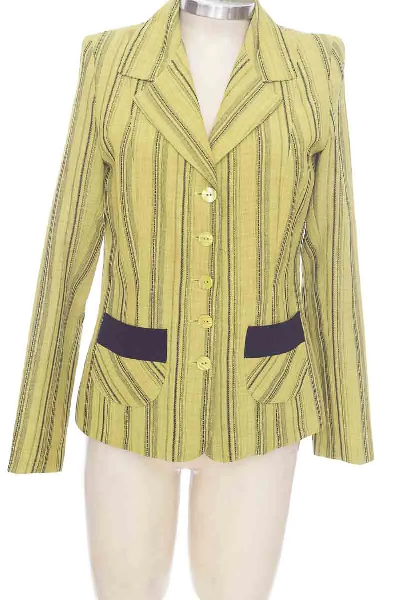 CHAQUETA / ABRIGO COLOR VERDE  ALTA SOCIEDAD
