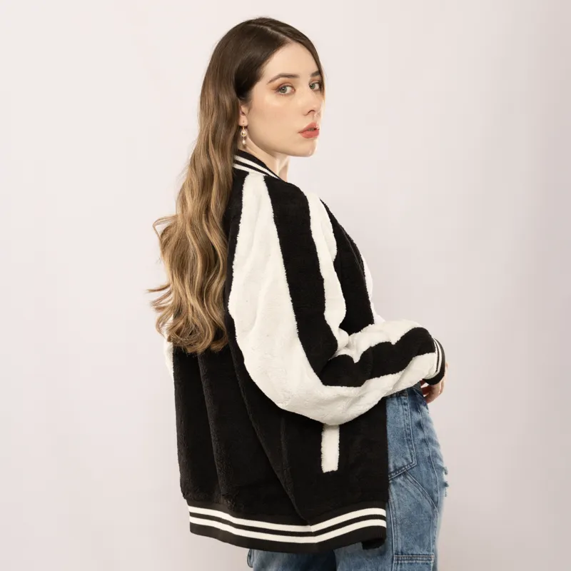 CHAQUETA BEISBOLERA MG127