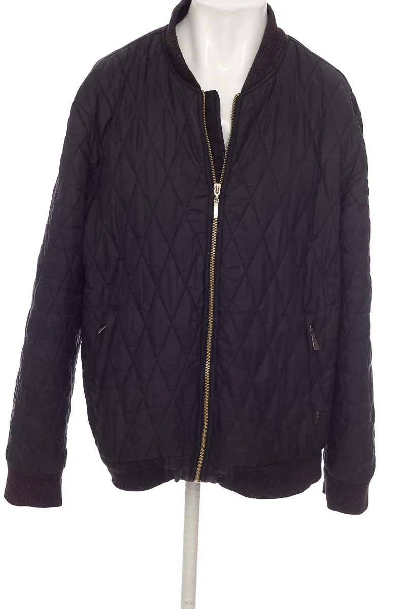 CHAQUETA COLOR NEGRO  NEWBOAT