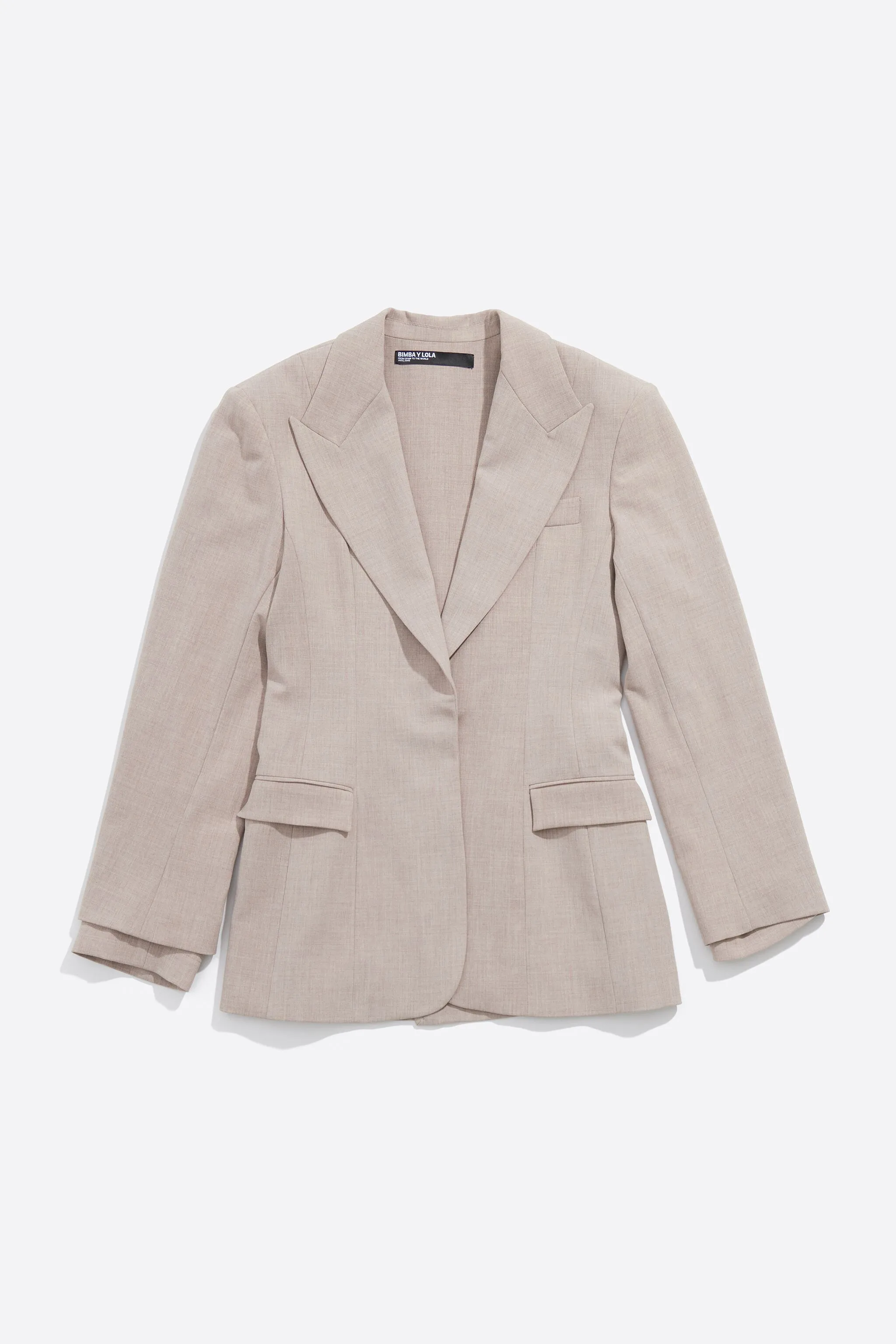 Chaqueta sastre ajustada beige