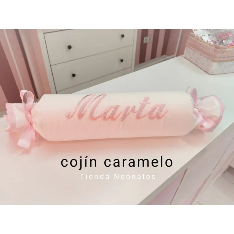 Cojín antivuelco bebé bordado