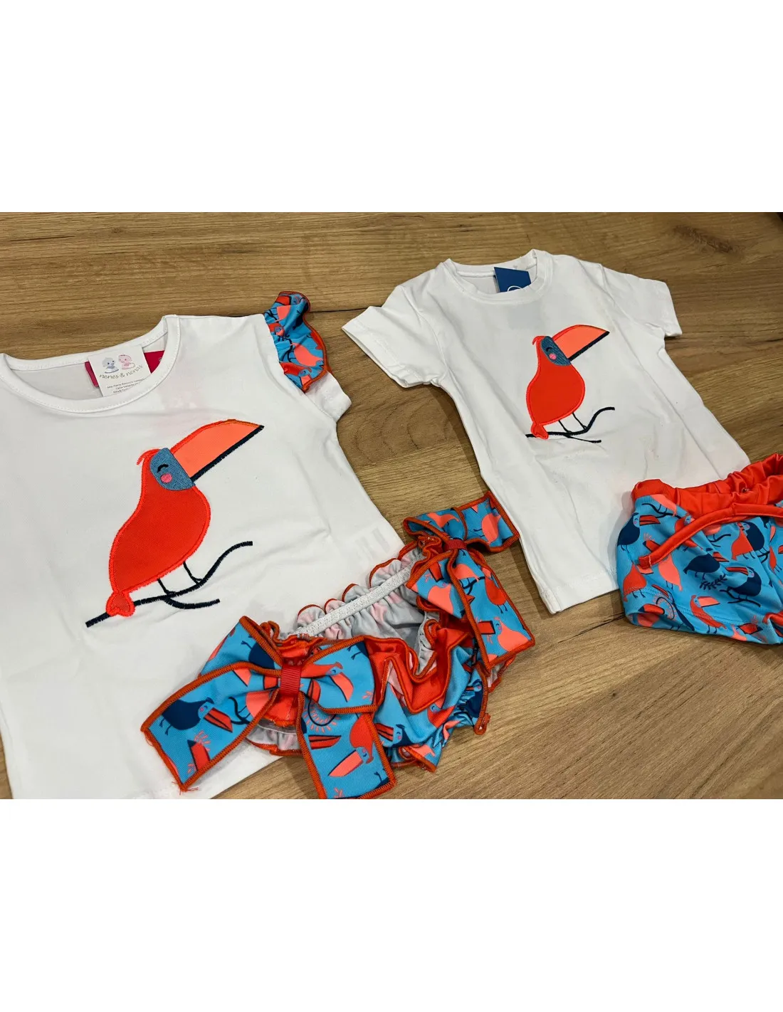 Conjunto de baño para bebé niña Tucan