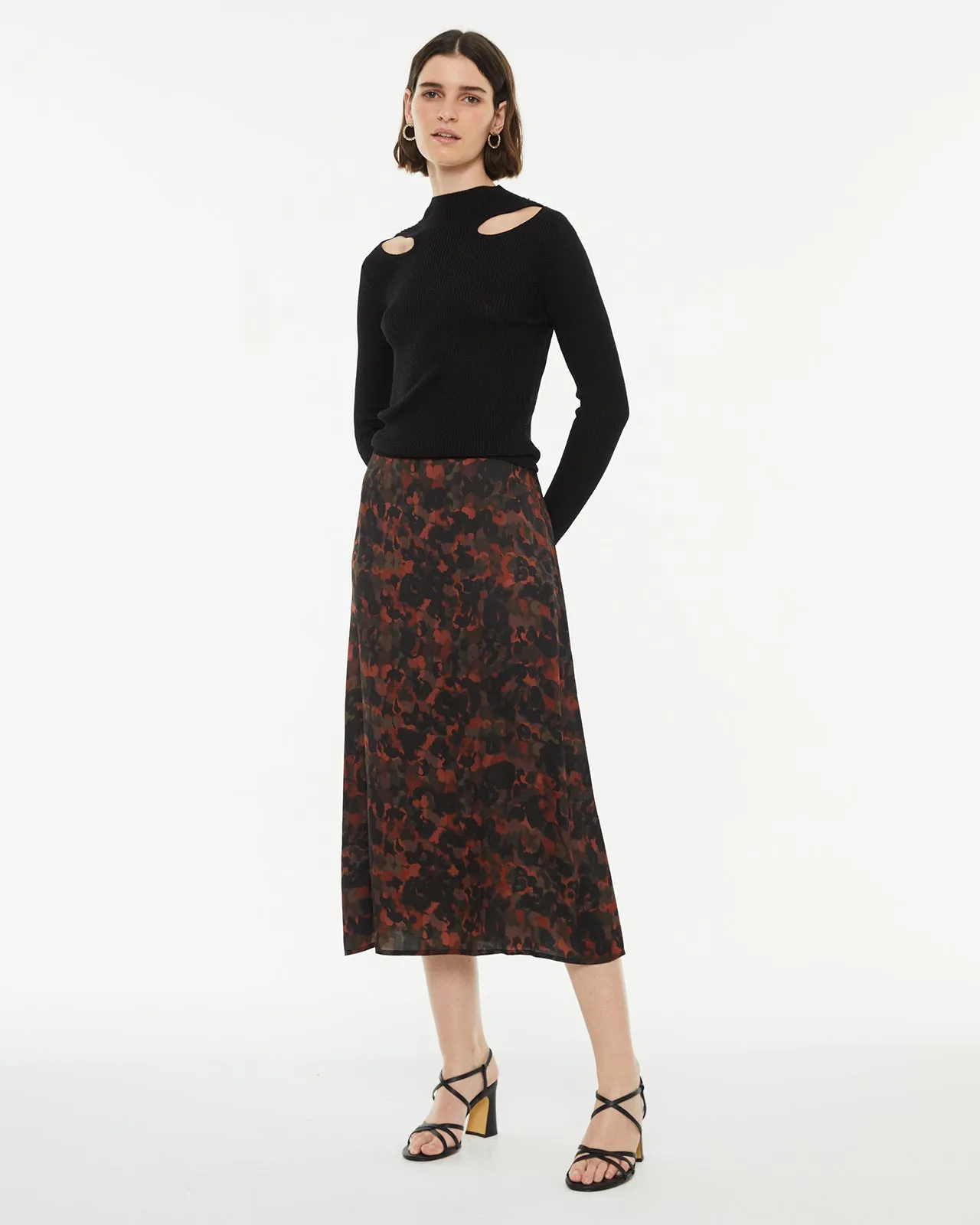 Falda midi estampada evasé con cremallera invisible