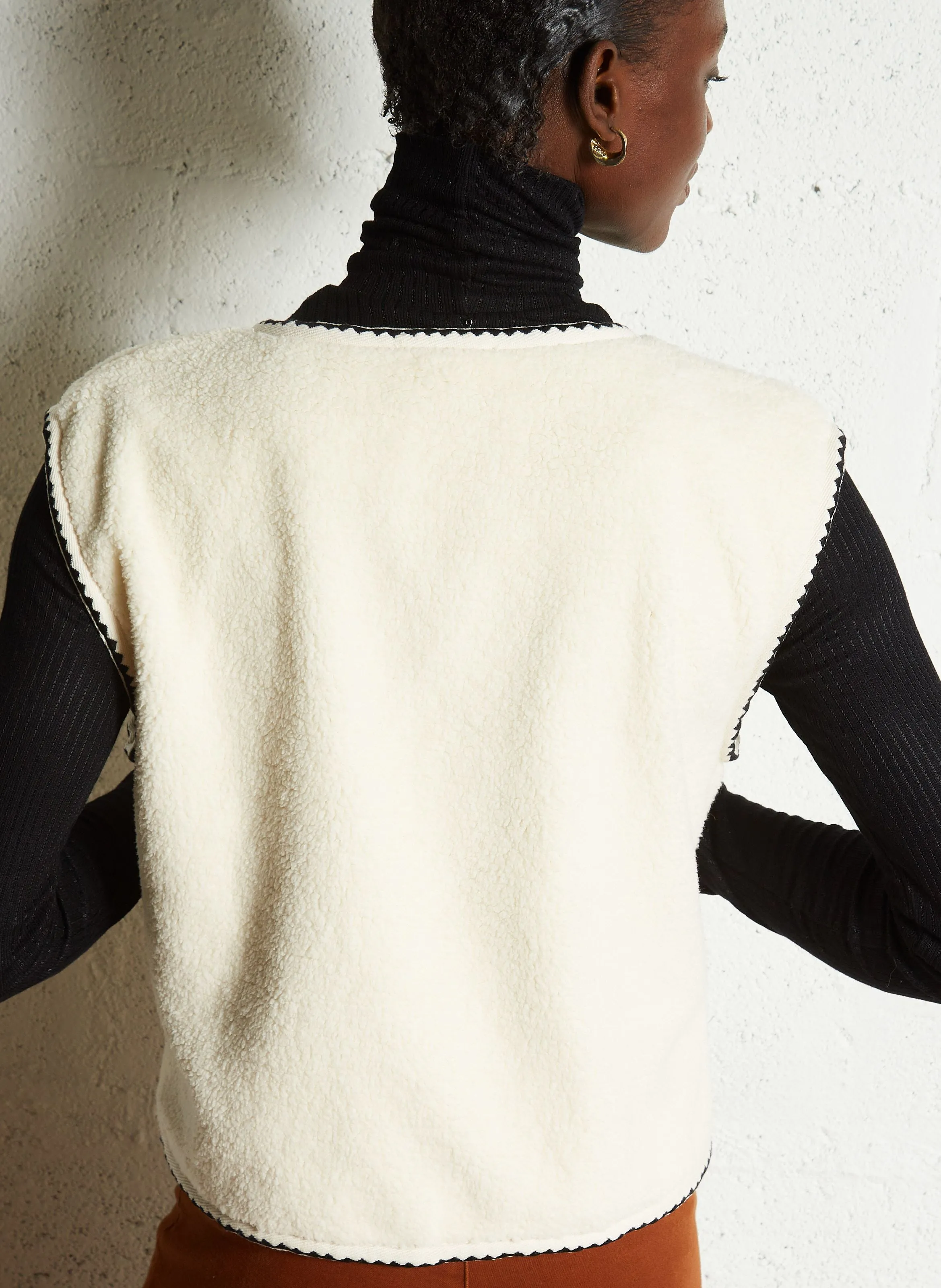FEEKA MANON  CHAQUETA DE MEZCLA DE ALGODóN SIN MANGAS EN BLANCO