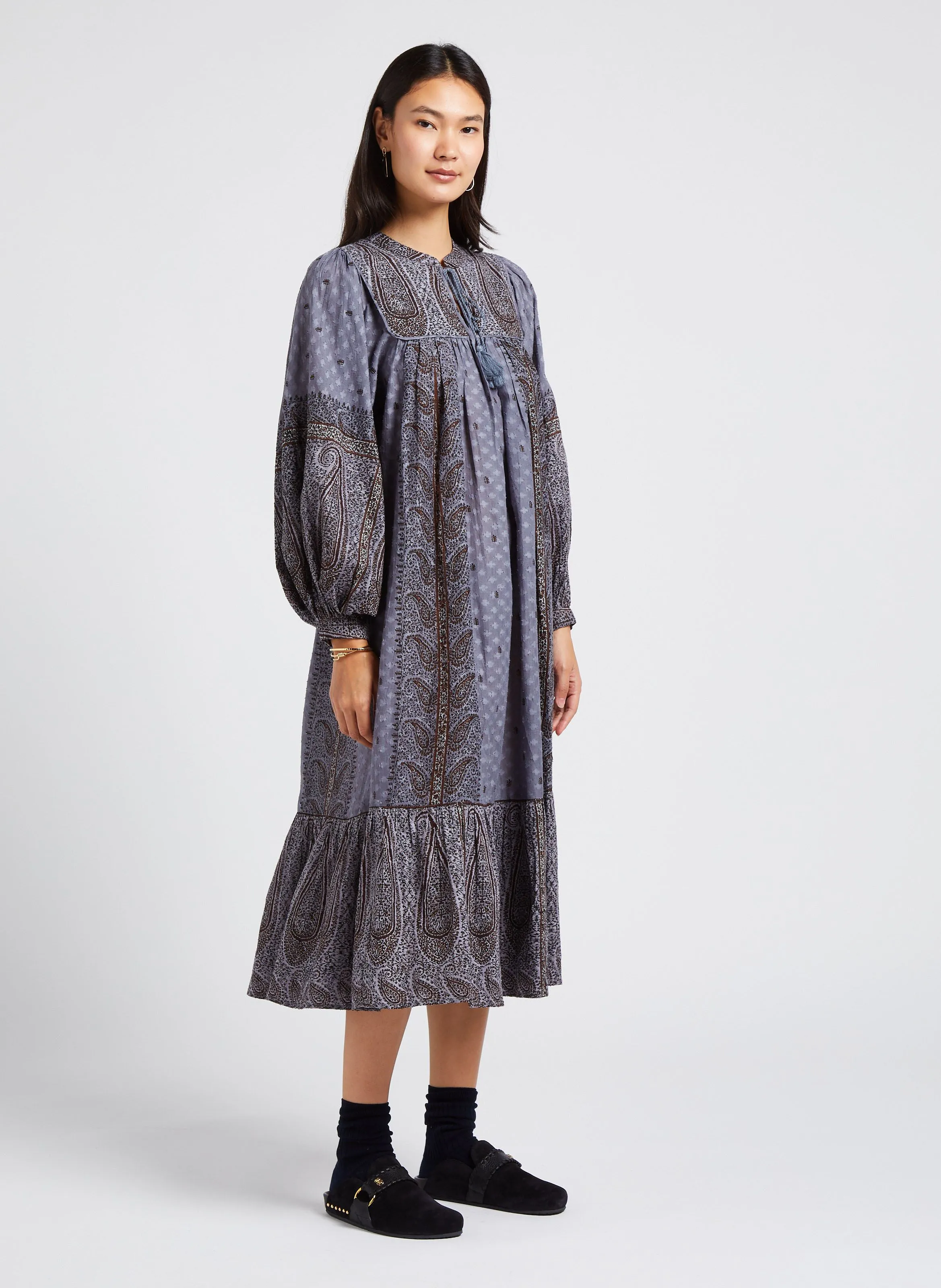 HIDA  VESTIDO MIDI DE ALGODóN ESTAMPADO CON CUELLO TUNECINO EN GRIS