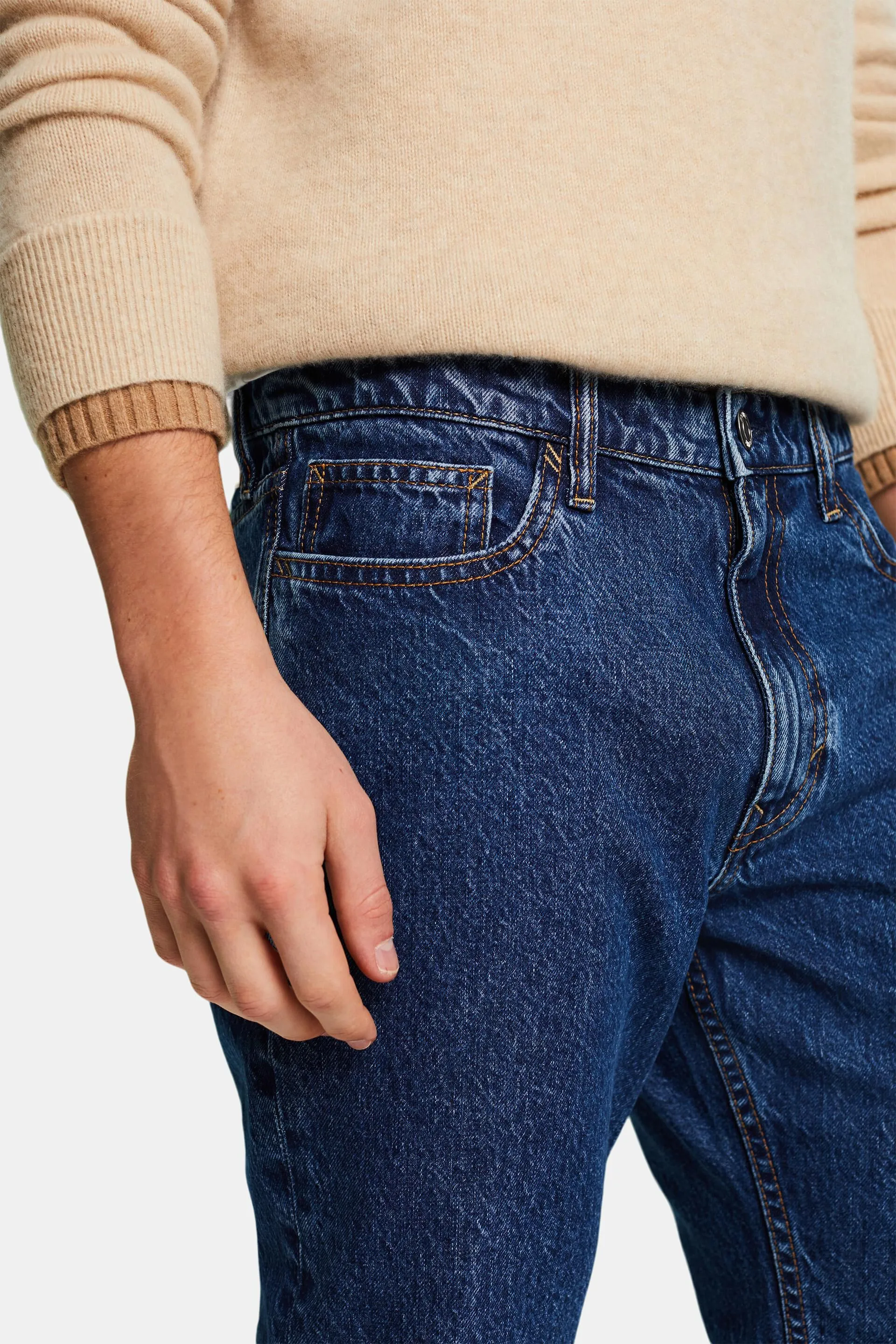 JEANS MIDRISE STRAIGHT FIT
