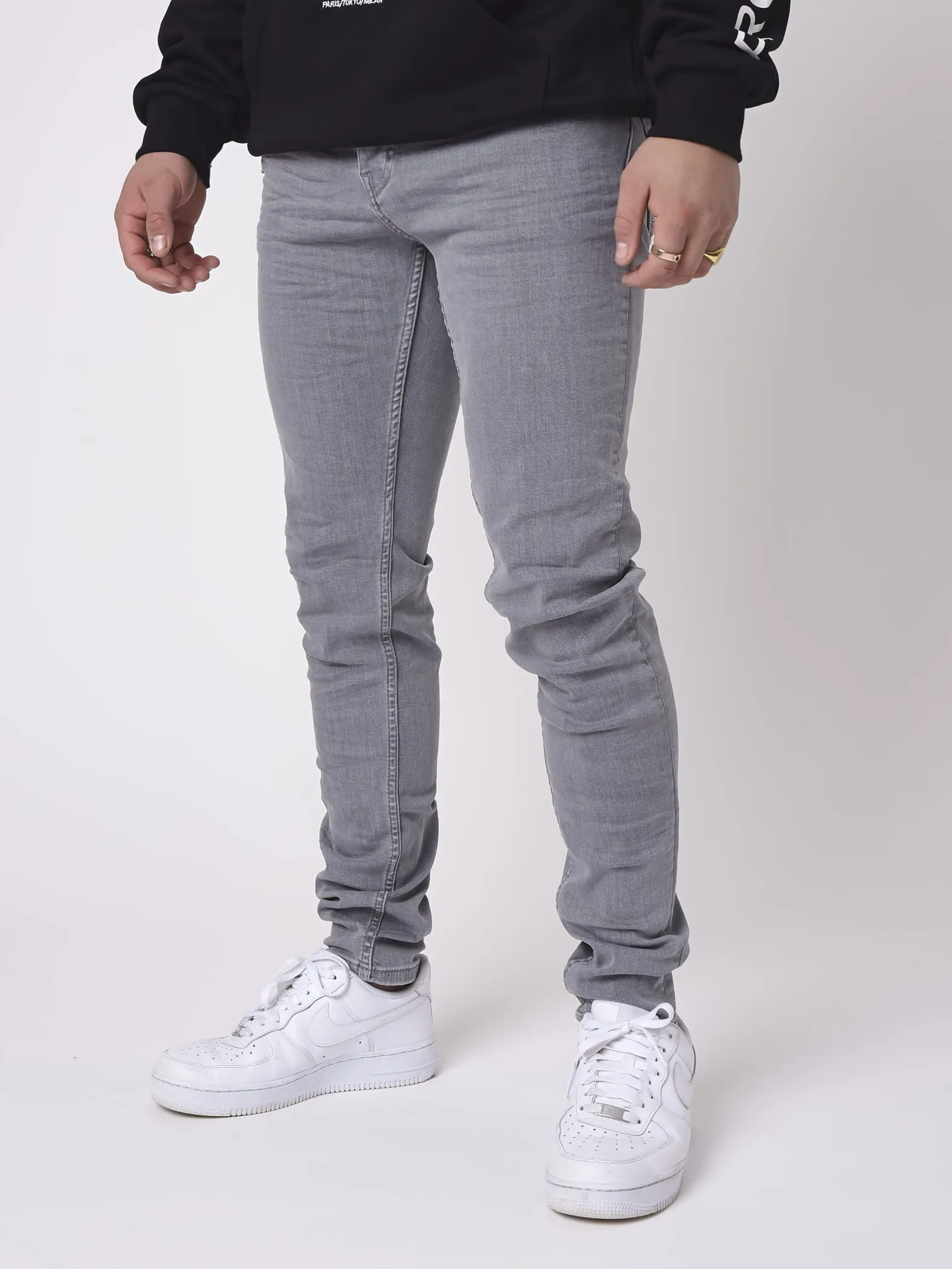 Jeans Slim Basic Gris