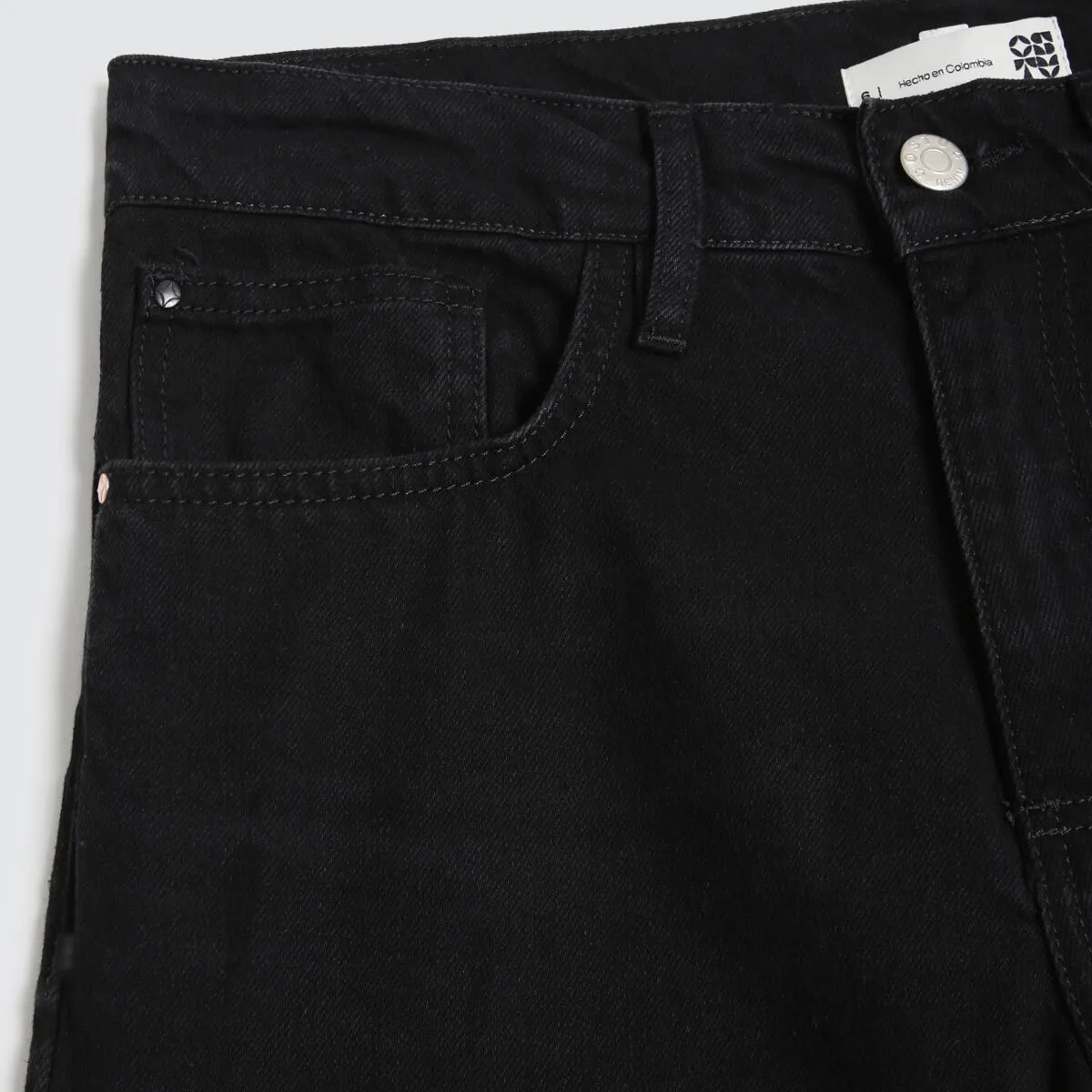 Jeans Straight Tono Negro
