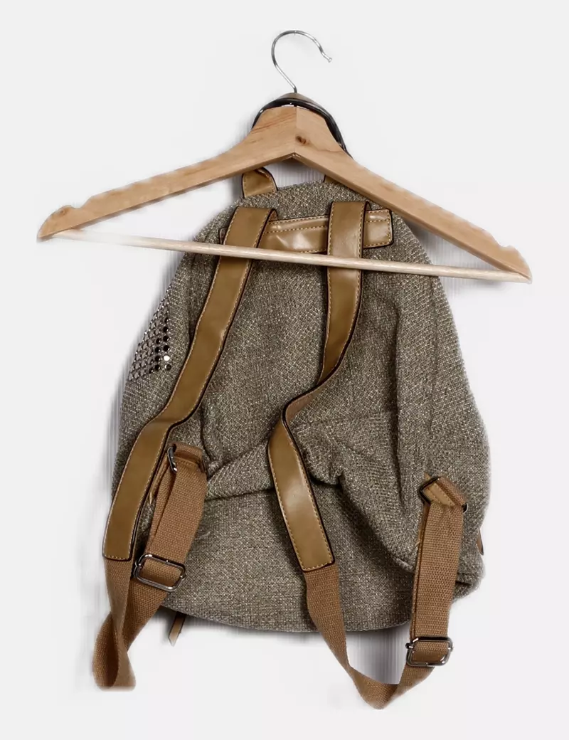 Lesqg Mochila beige tachas