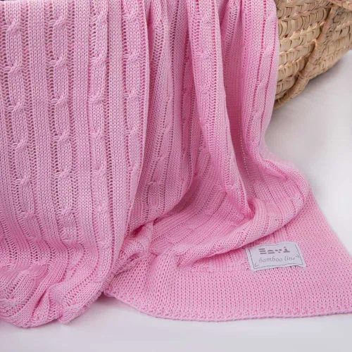 Manta de bambú color rosa para bebé