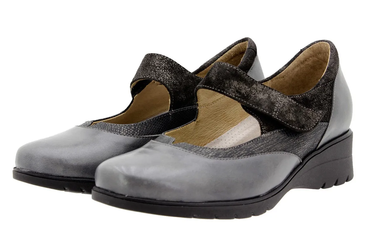 MARYJANE LEATHER GREY