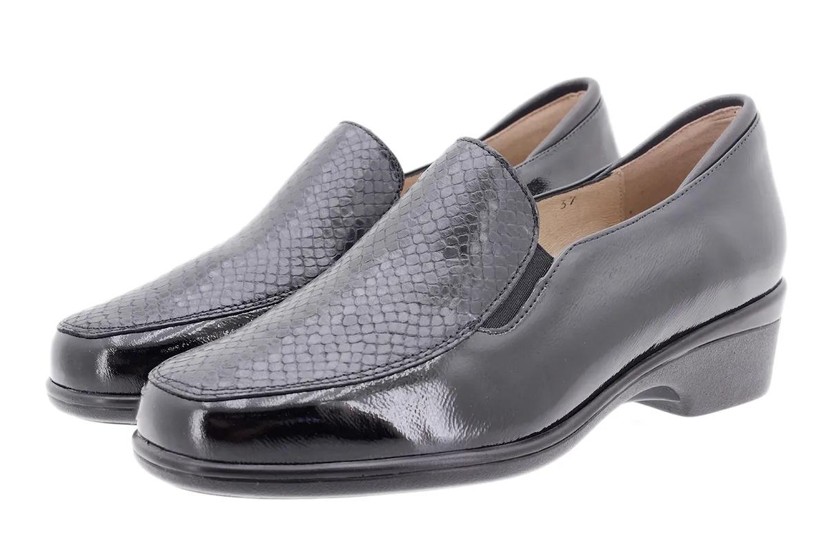 Moccasin Black Patent