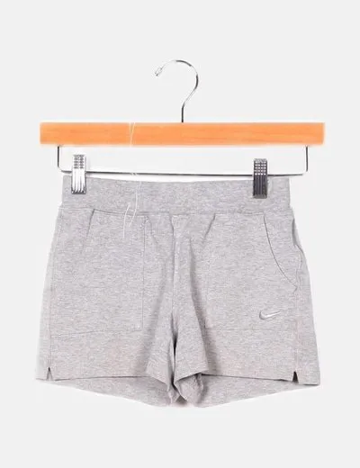 Nike Short gris deportivo