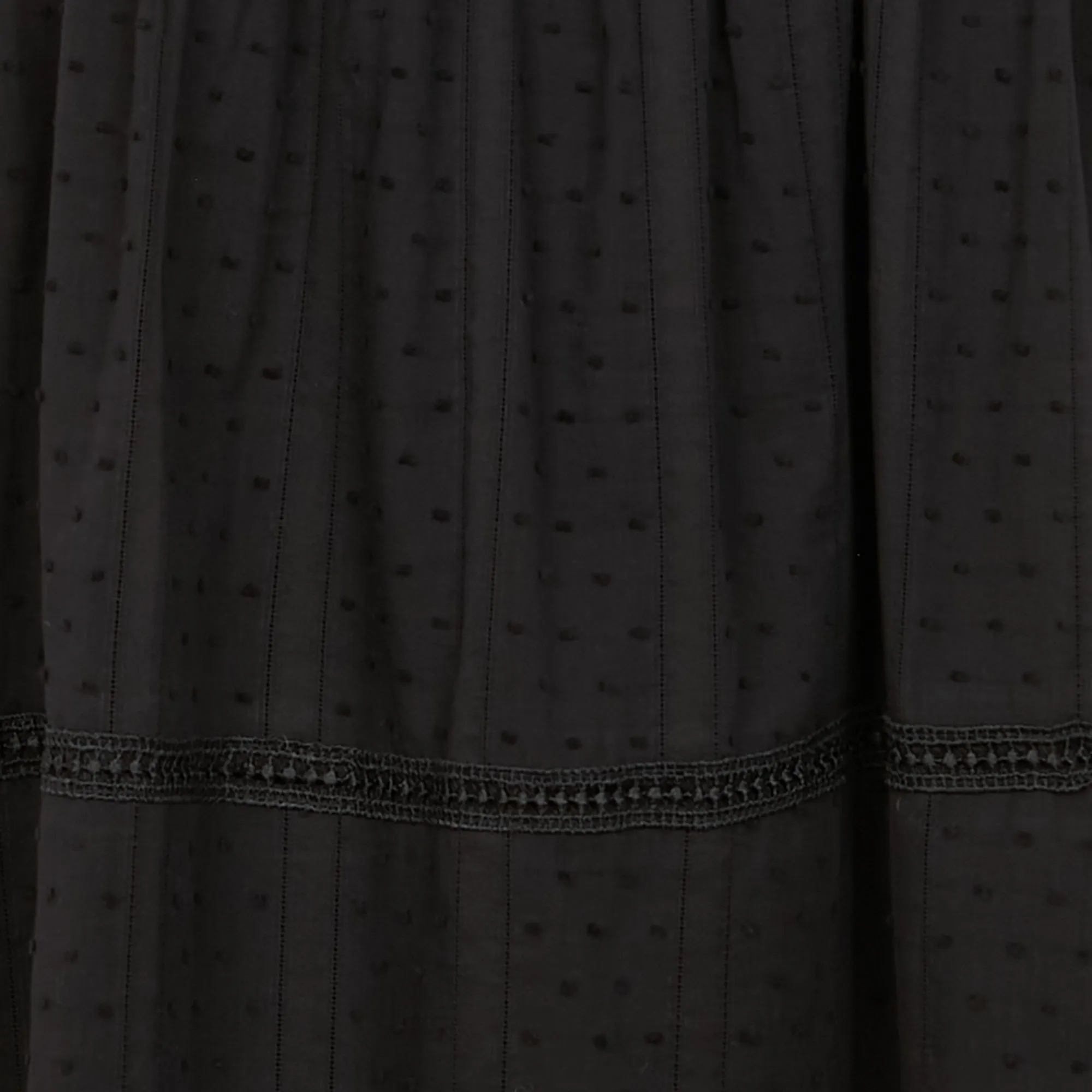 OBJGEILLIS 3/4 DRESS NOOS  VESTIDO CORTO DE ALGODóN BORDADO CON CUELLO DE PICO EN NEGRO