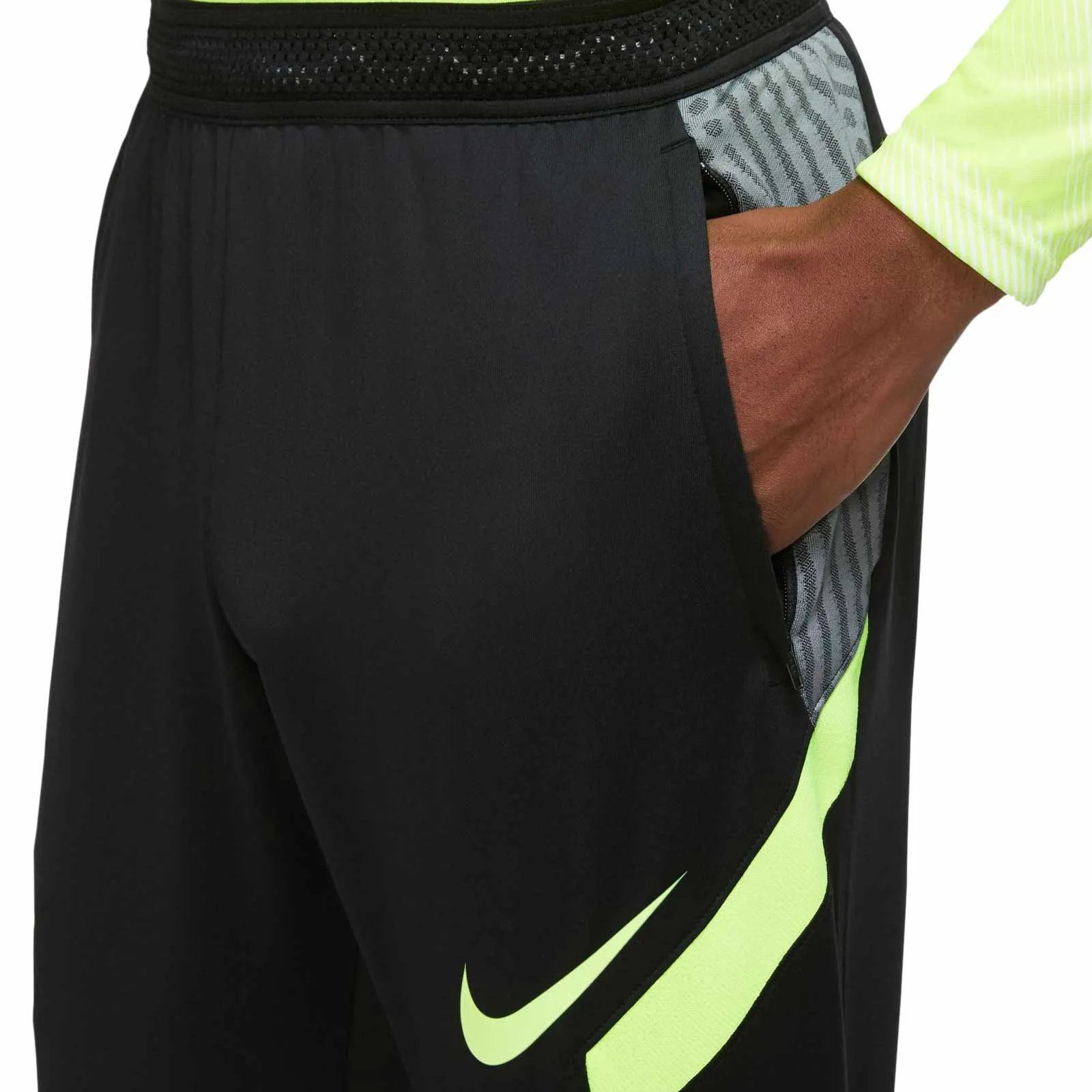 Pantalón Nike Dry Strike