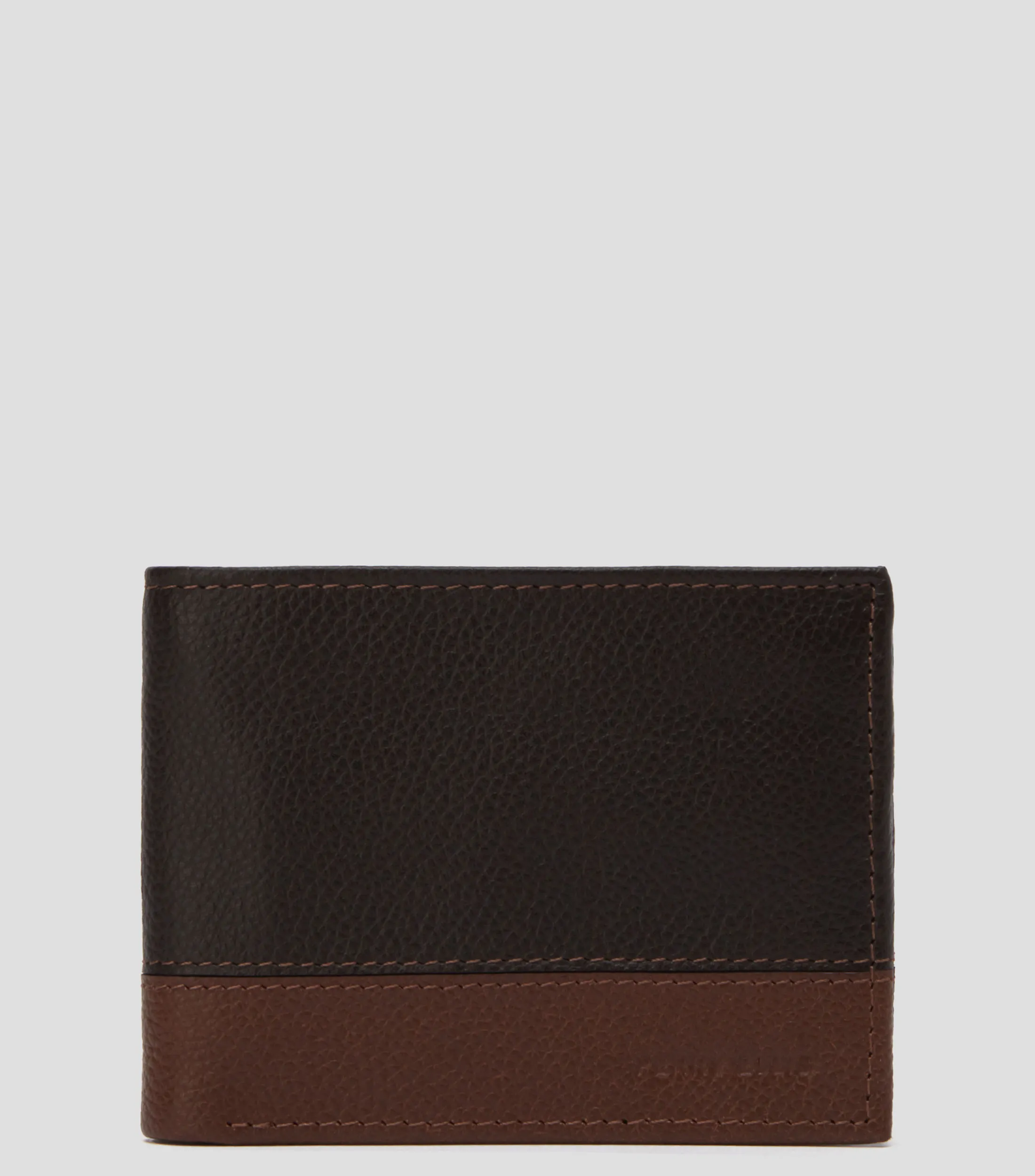 Perry Ellis Cartera bifold en piel texturizada Hombre
