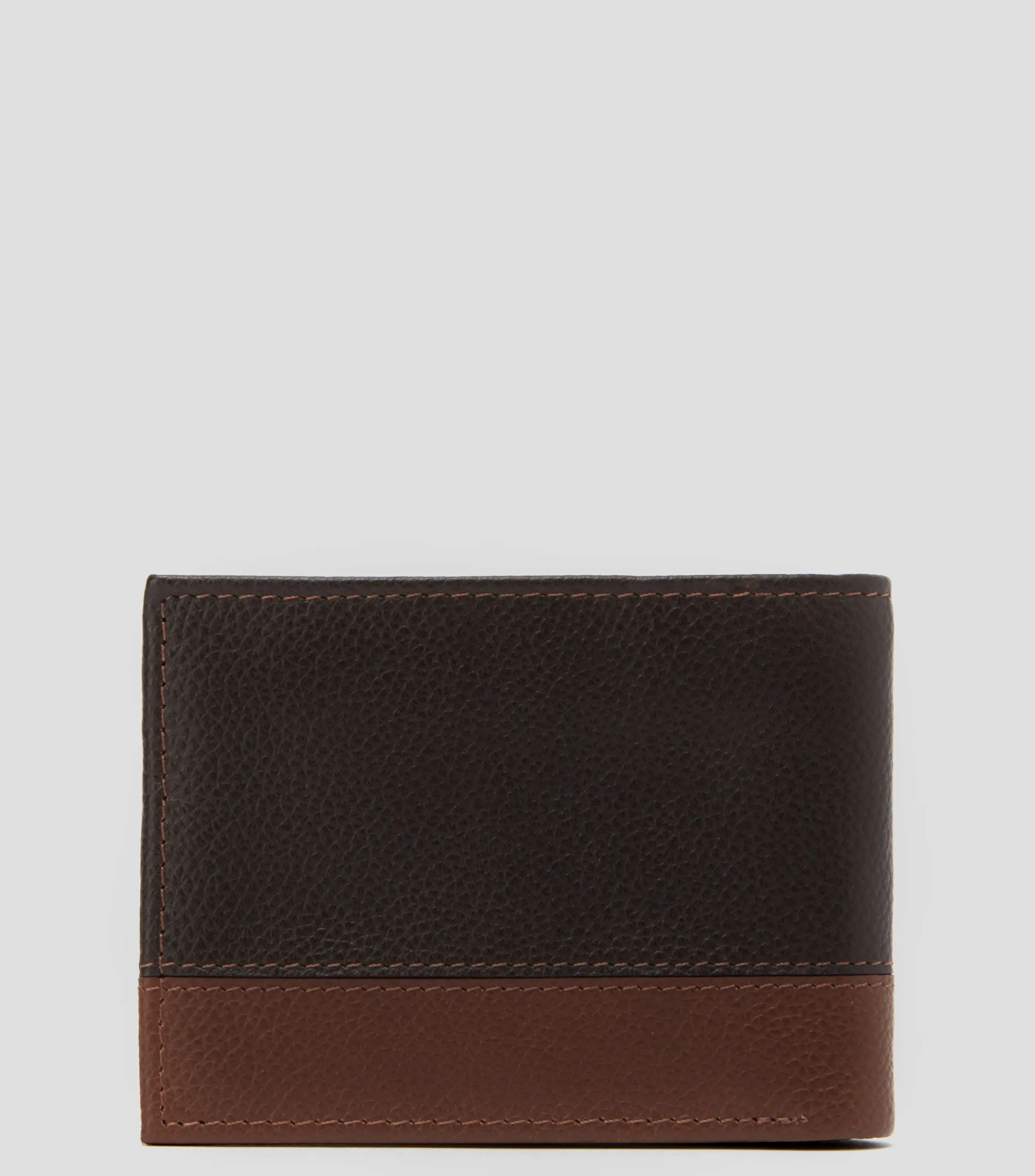 Perry Ellis Cartera bifold en piel texturizada Hombre