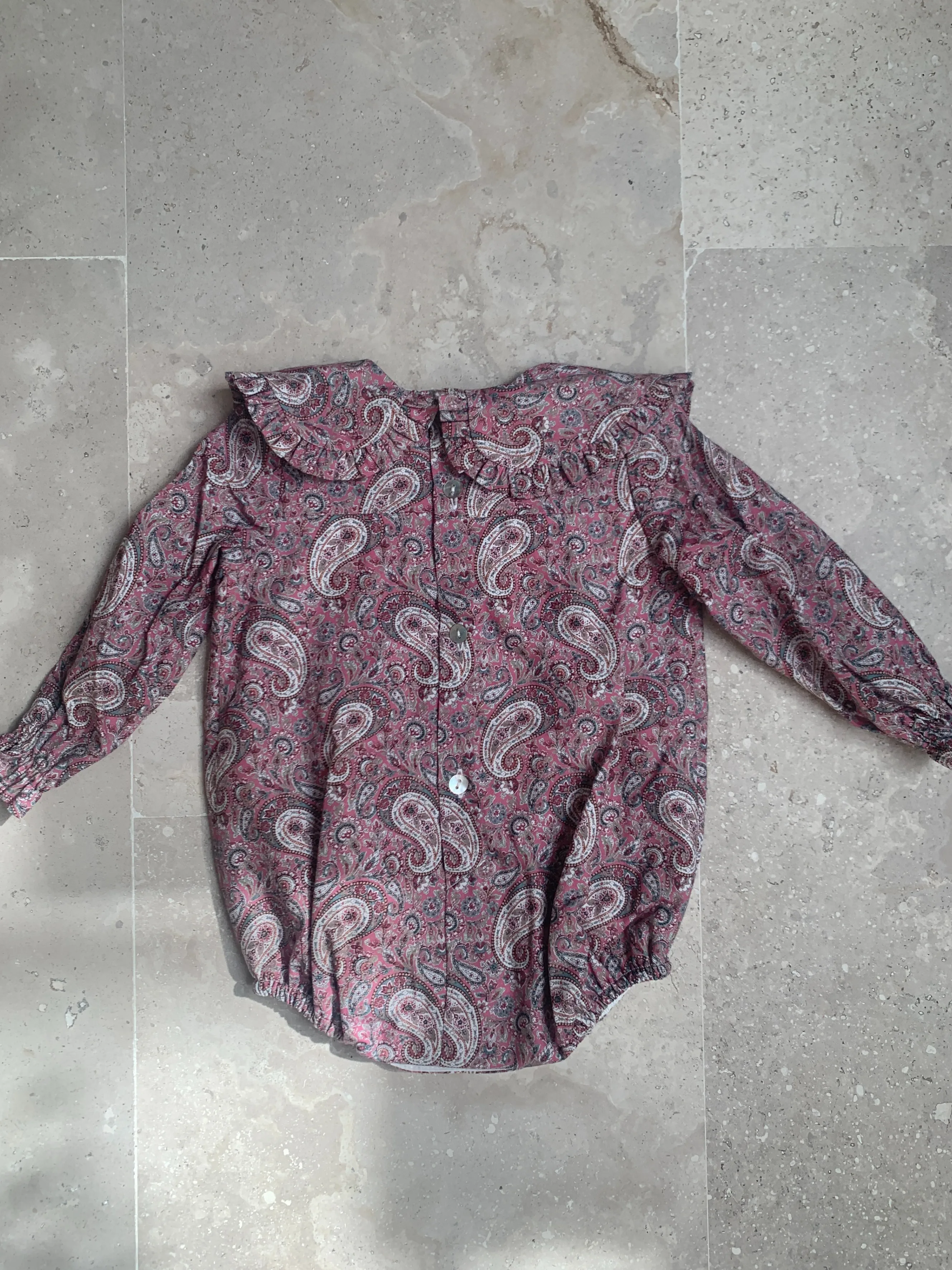 Ranita estampado paisley