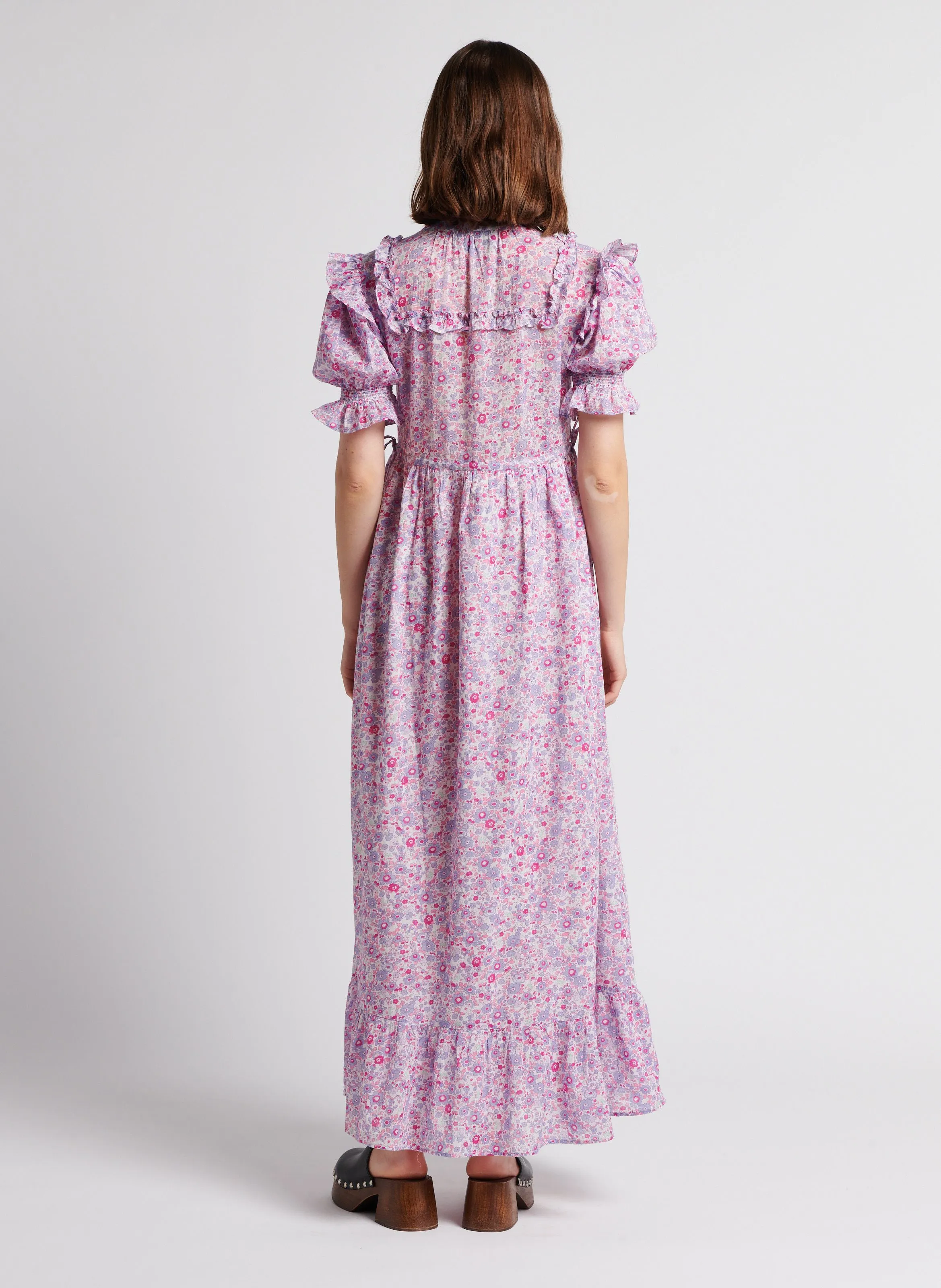 ROMUALDA  VESTIDO LARGO ESTAMPADO DE ALGODóN CON VOLANTES EN ROSA