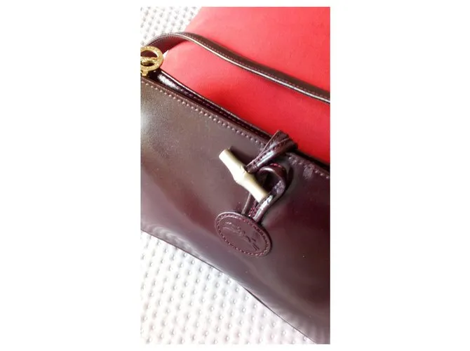 Roseau Longchamp Zona horaria Burdeos 