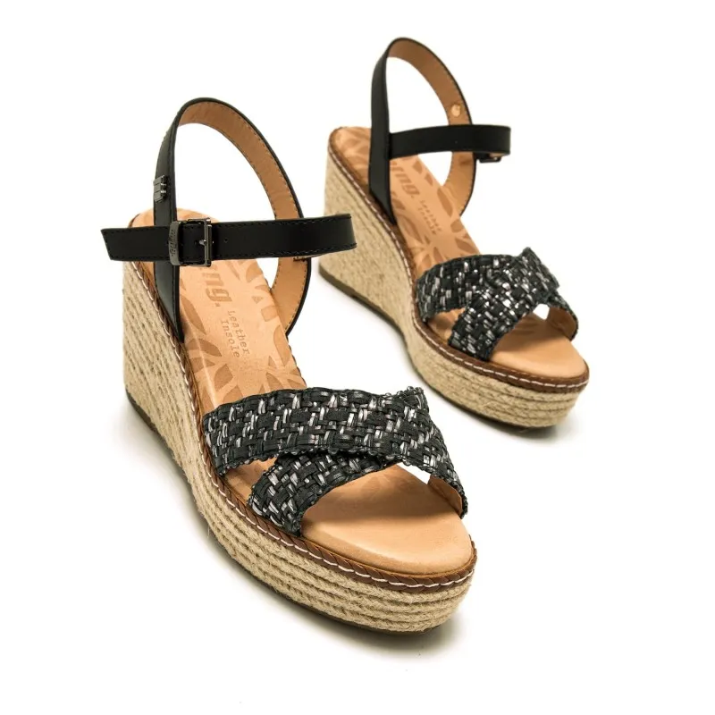 Sandalias Casual de Mujer MTNG CLAIRE Negro 56904