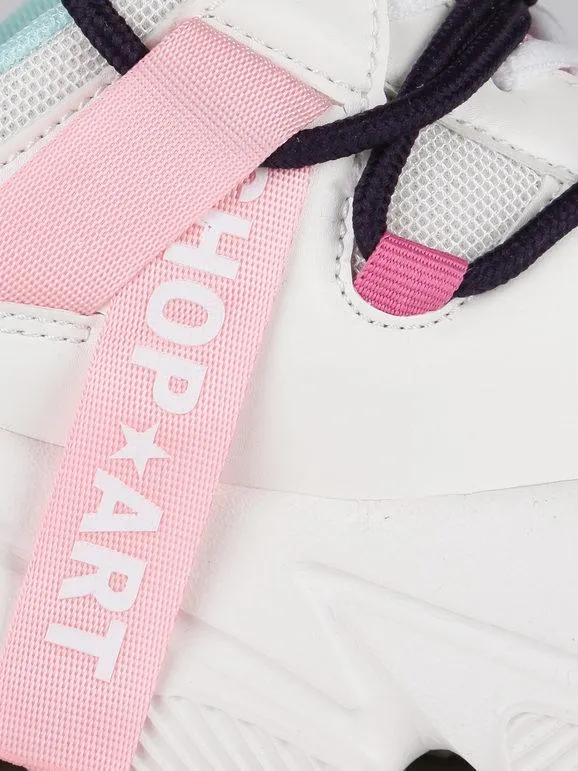 Shop Art Zapatillas chunky con inserciones en contraste