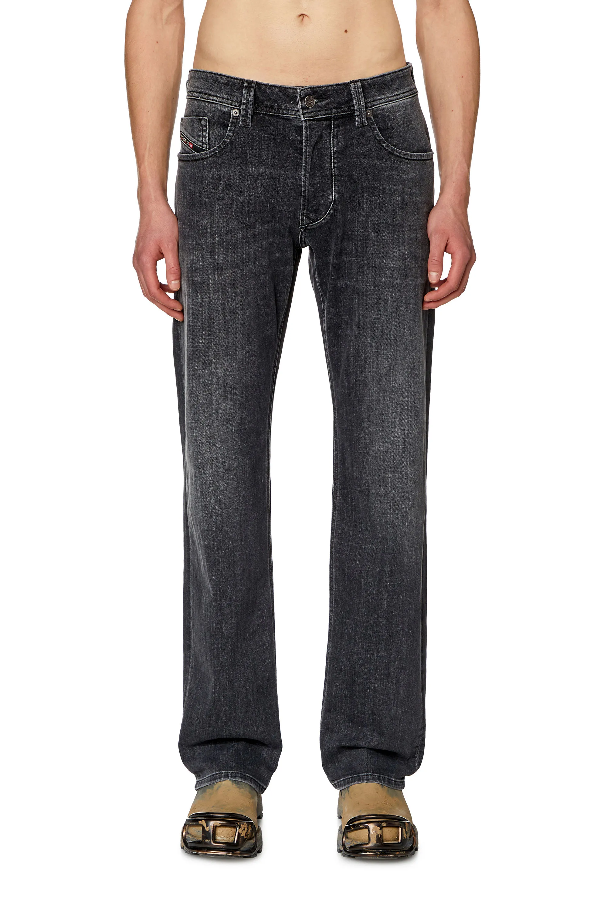 straight jeans 1985 larkee 09h29
