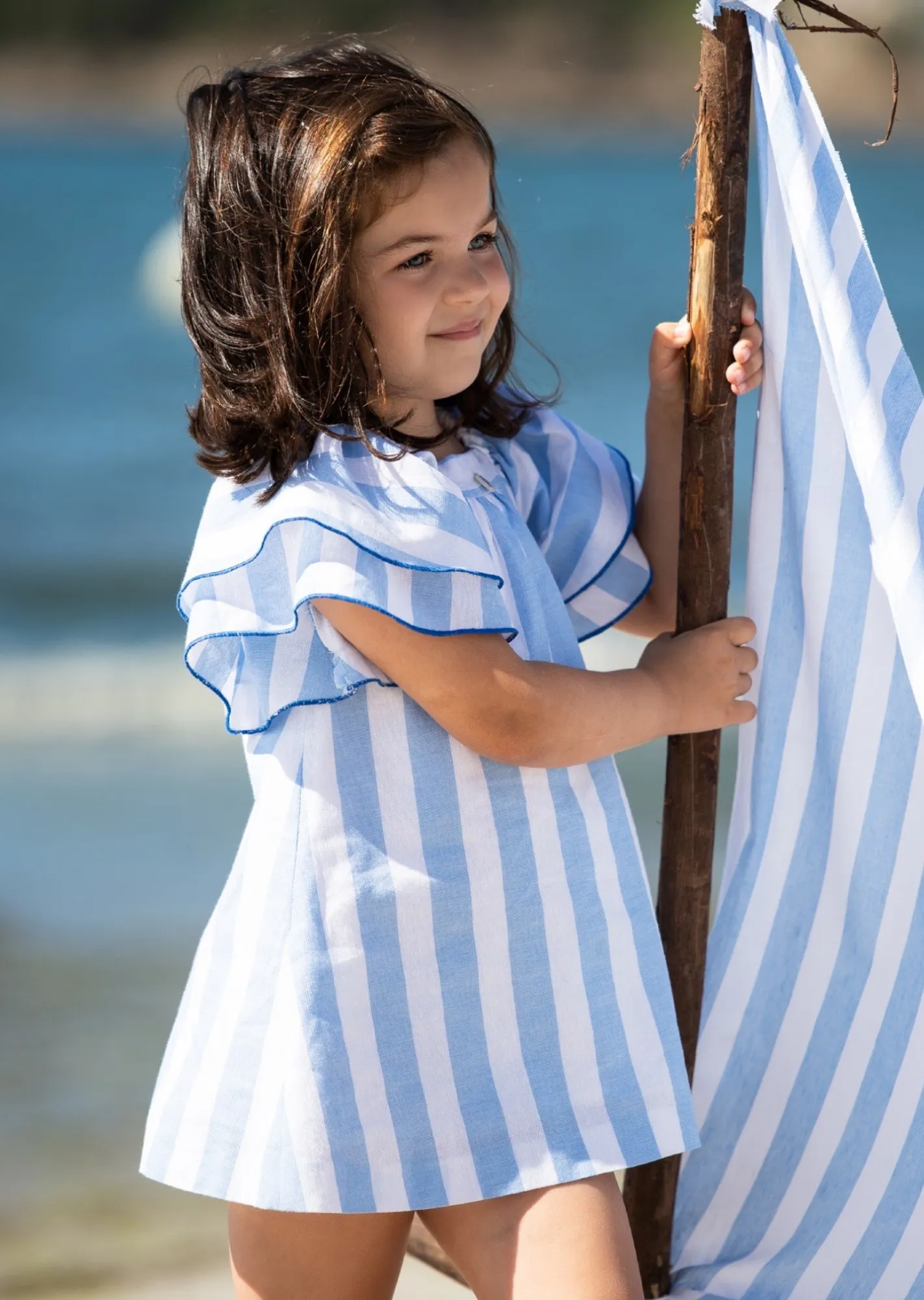 Vestido de rayas blanco y marino colección Puerto de Foque