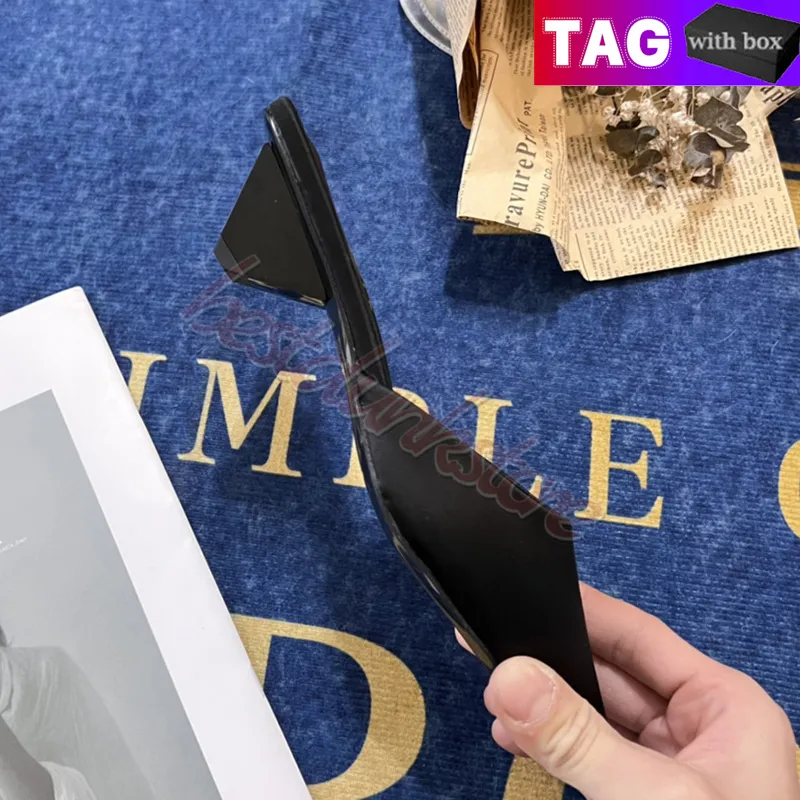 Zapatos de vestir de diseñador para mujeres con caja de mulas de satén de lujo mulas de chocolate negro sandalias de moda de mod