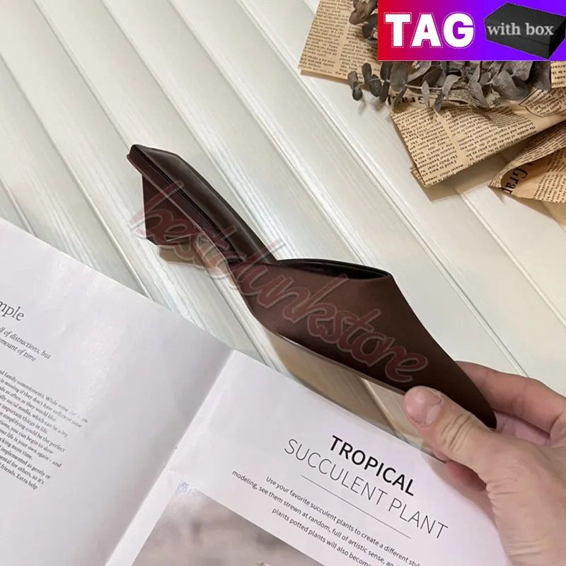 Zapatos de vestir de diseñador para mujeres con caja de mulas de satén de lujo mulas de chocolate negro sandalias de moda de mod